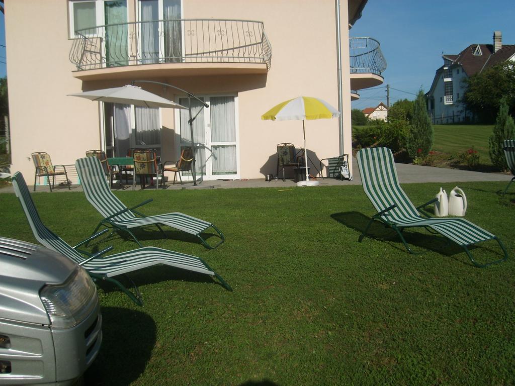 Balla Appartements ซาลาคาโรส ภายนอก รูปภาพ